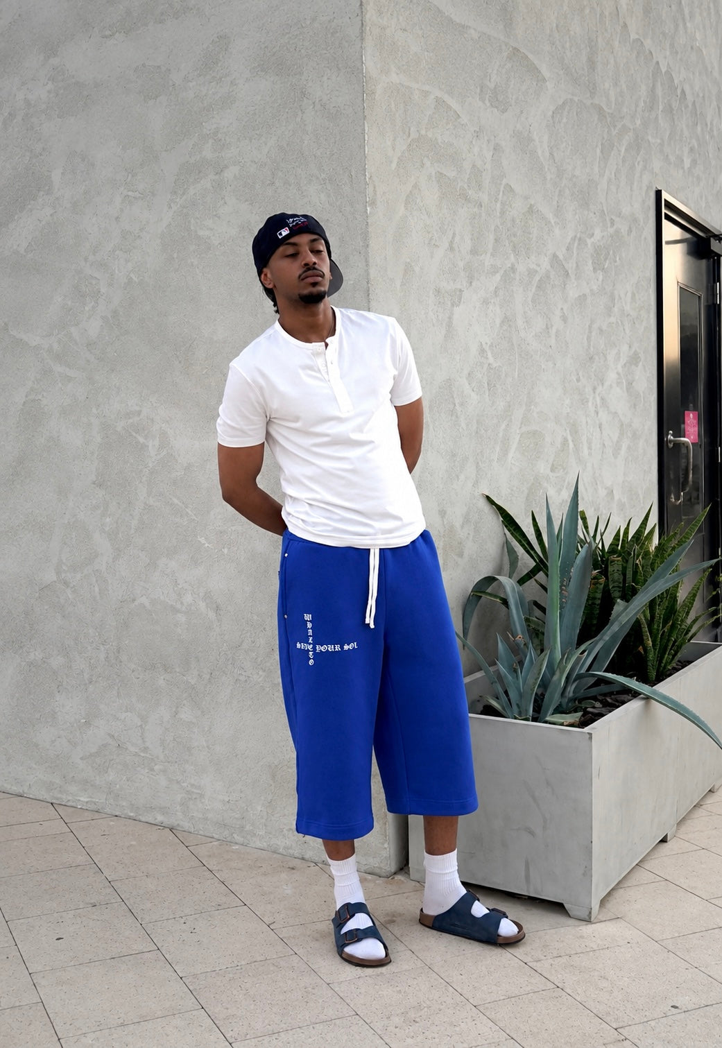 MIDNIGHT CAPRI SHORTS